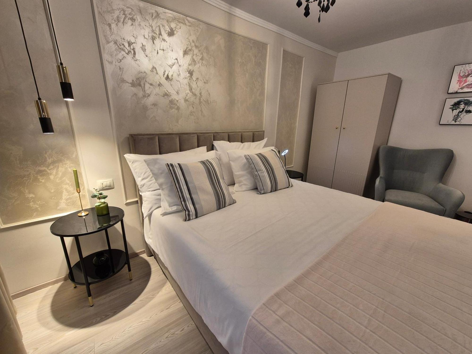 Studio Apartment Lily Rovinj Bagian luar foto